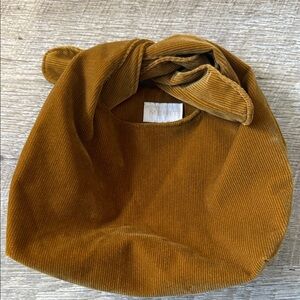Merit Beauty The Signature Bag In Brown